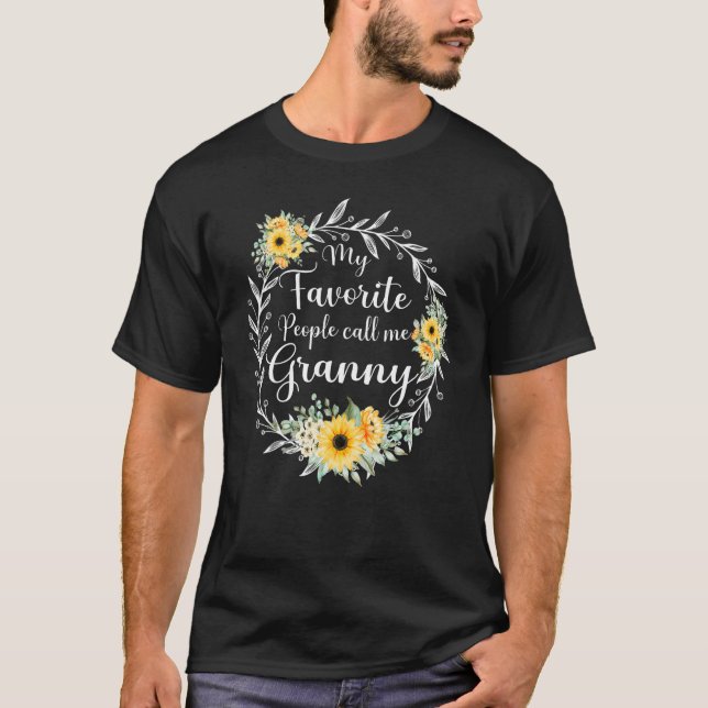 My Favourite People Call Me Granny Women Daisy Flo T-Shirt (Front)