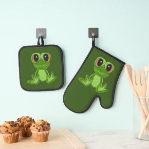My Green Frog Friend Oven Mitt & Pot Holder Set