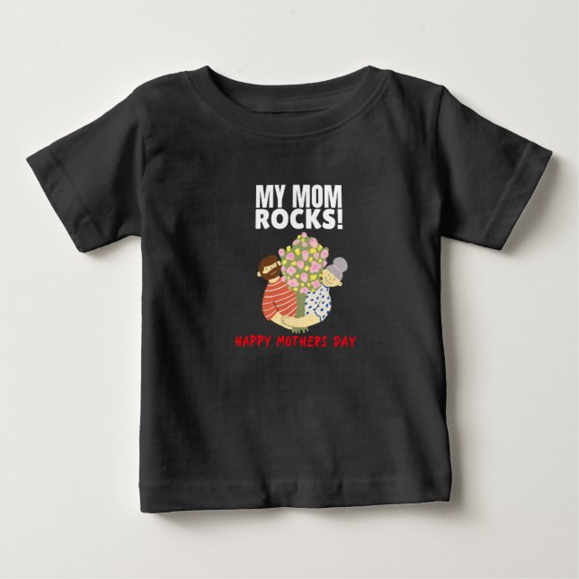 My mum rocks style art work designer t shirt (Front)