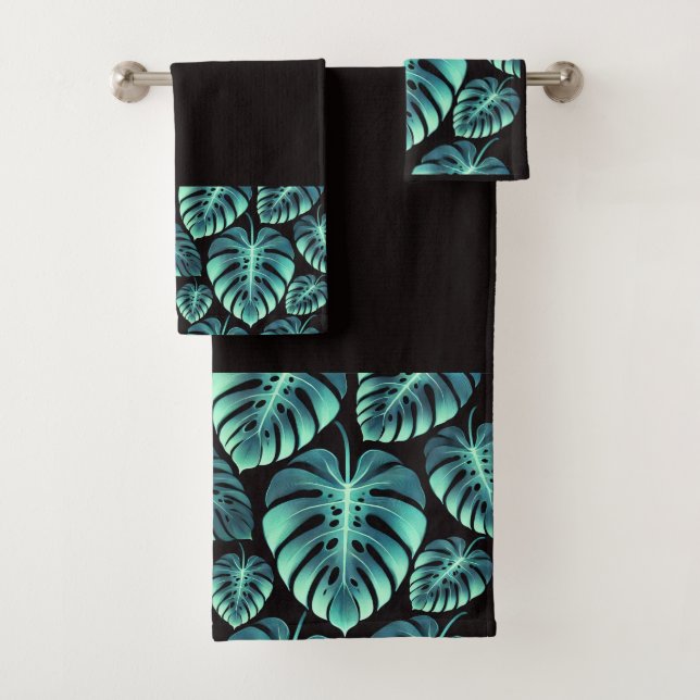 Mysterious Monstera Bath Towel Set (Insitu)