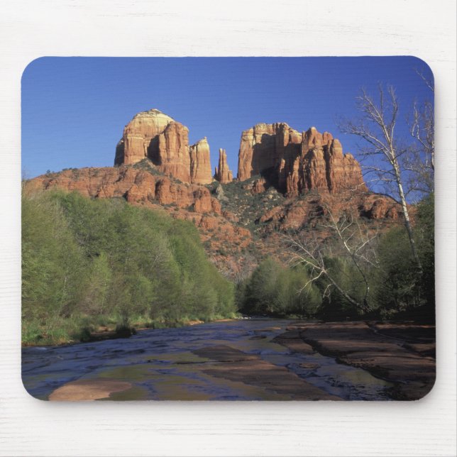 NA, USA, Arizona, Sedona. Cathedral Rock and Oak Mouse Mat (Front)