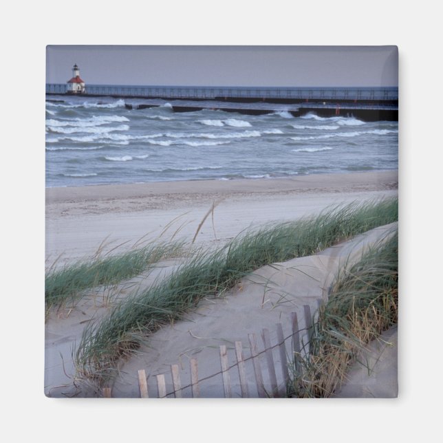 NA, USA, Michigan, Berrien County, St. Joseph, Magnet (Front)