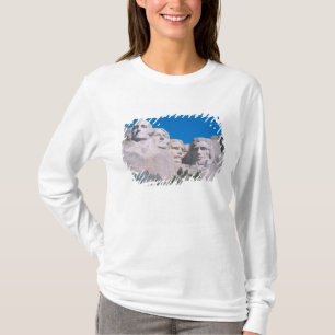 NA, USA, SD, Mount Rushmore. T-Shirt