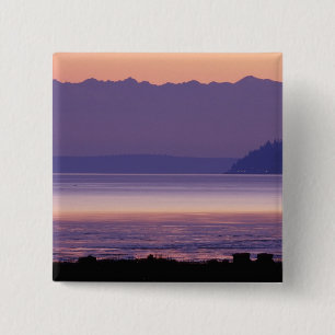 NA, USA, Washington, Conway. Olympic Mountains 15 Cm Square Badge