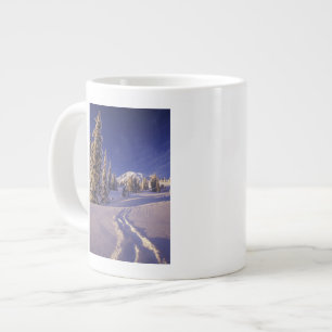 NA, USA, Washington, Mt. Rainier NP, Snowshoe Large Coffee Mug