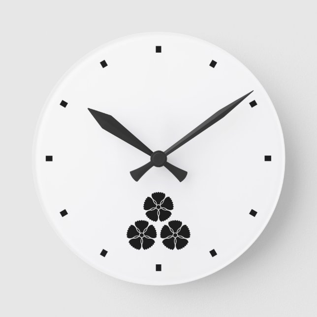 Nadeko Akizuki Round Clock (Front)