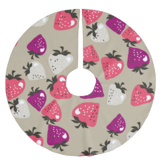 Naive Strawberries: Beige Background Seamless. Brushed Polyester Tree Skirt
