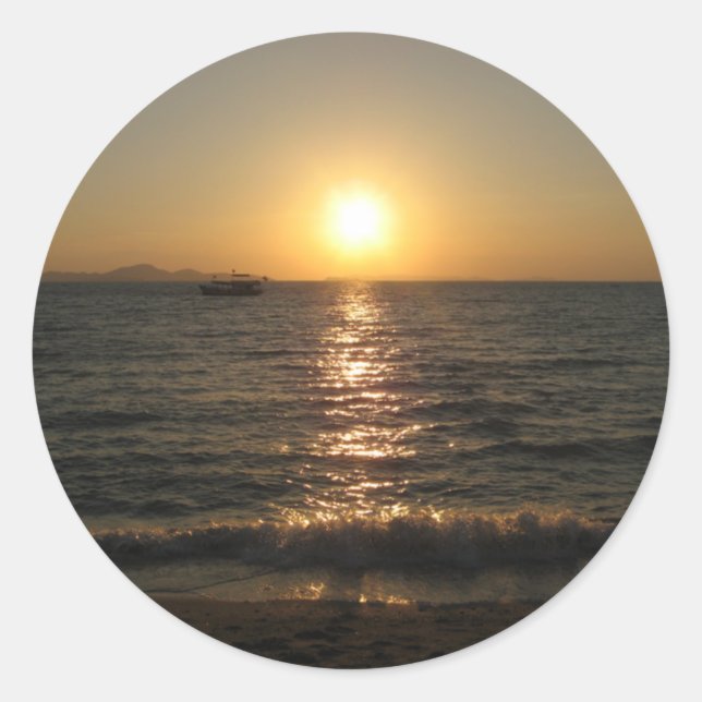 Naklua Beach Sunset .. Pattaya, Chonburi, Thailand Classic Round Sticker (Front)