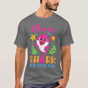 Nana Shark Nana Shark Lover Family Mothers Day 59 T-Shirt