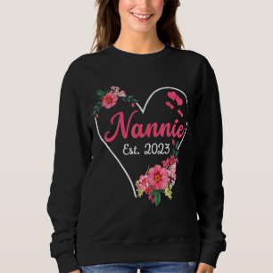 Nannie To Grandma 2023 Pregnancy Announcement Sweatshirt