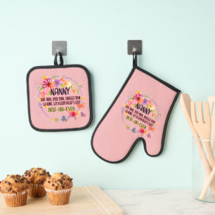 Nanny Love Them Spoil Them Snuggle Them Oven Mitt & Pot Holder Set