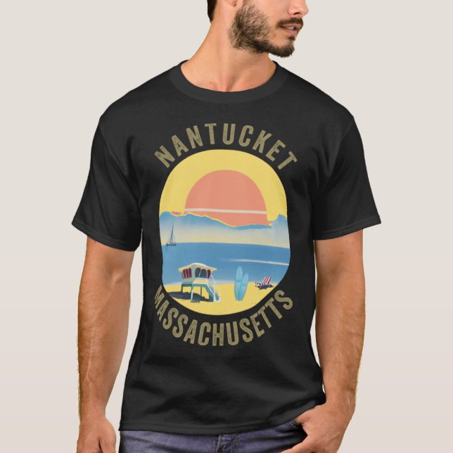 Nantucket Souvenir Apparel  Retro Vintage Nantucke T-Shirt (Front)