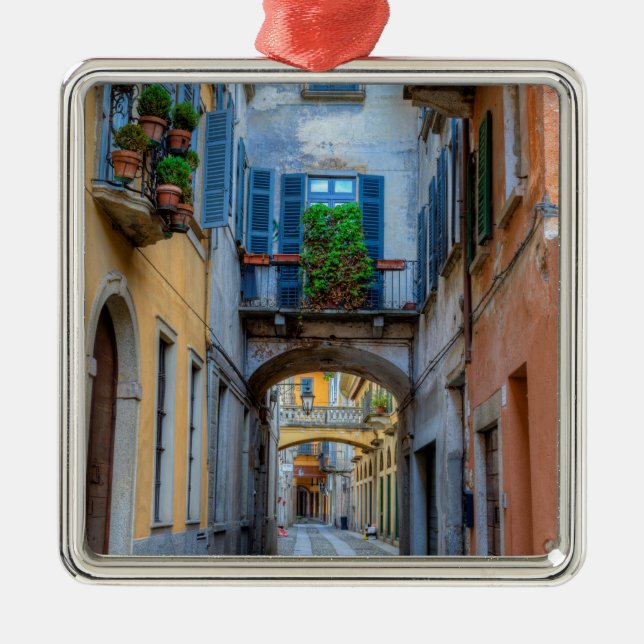 Narrow city street, Italy Metal Tree Decoration (Front)