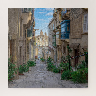 Narrow stone street in Malta Jigsaw Puzzle