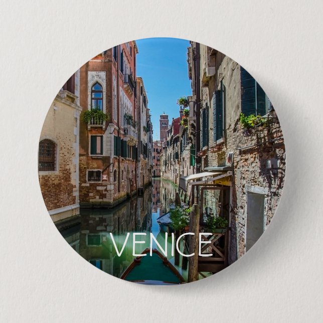 Narrow street with canal in Venice 7.5 Cm Round Badge (Front)