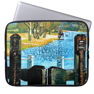 NARROWBOAT LOCK LAPTOP SLEEVE