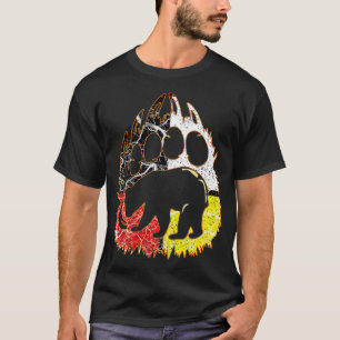 Native Ameican Medicine wheel Bear Paw T-Shirt