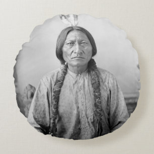 Native American Icon: Lakota Leader Sitting Bull   Round Cushion