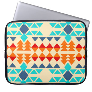 Native american seamless pattern of rhombus and tr laptop sleeve