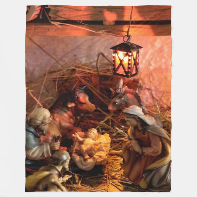 NATIVE AMERICAN WARRIOR FLEECE BLANKET (Front)