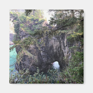 Natural Bridge, Thunder Rock Cove, Oregon Magnet
