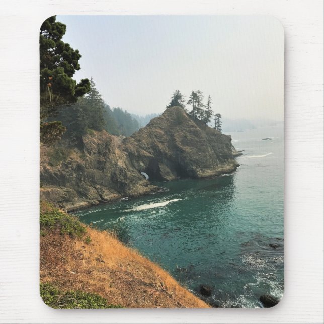 Natural Bridge, Thunder Rock Cove, Oregon Mouse Mat (Front)