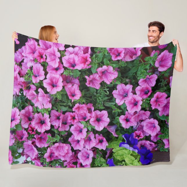 natural floral blanket (In Situ)