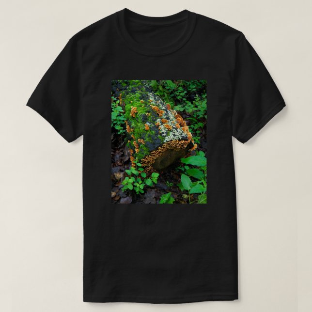 Nature art 'All dressed up and nowhere to go' natu T-Shirt (Design Front)