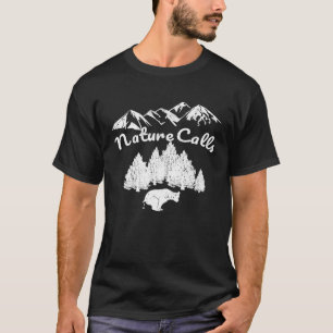 Nature Calls Bear Pooping Funny Animal Camping Ac T-Shirt