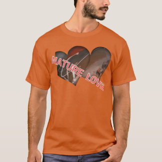 Nature Love Heart Design funny T-Shirt