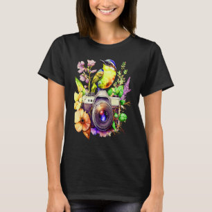 Natures Photography Love Flowers and Birds Watch C T-Shirt