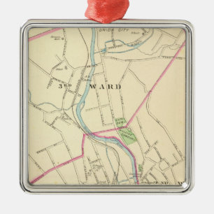 Naugatuck Metal Tree Decoration
