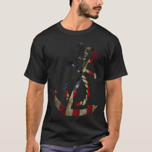 Nautical boat anchor American USA Flag ocean Fishi T-Shirt