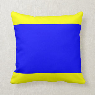 Nautical Flag Signal Letter D (Delta) Cushion