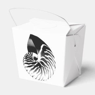 Nautilus shell - black, grey and white favour box