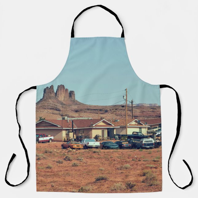 Navajo life, Arizona reservation depiction. Apron (Front)
