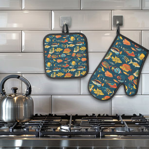 Navy Sea Fish Ocean Beach house Navy Oven Mitt & Pot Holder Set