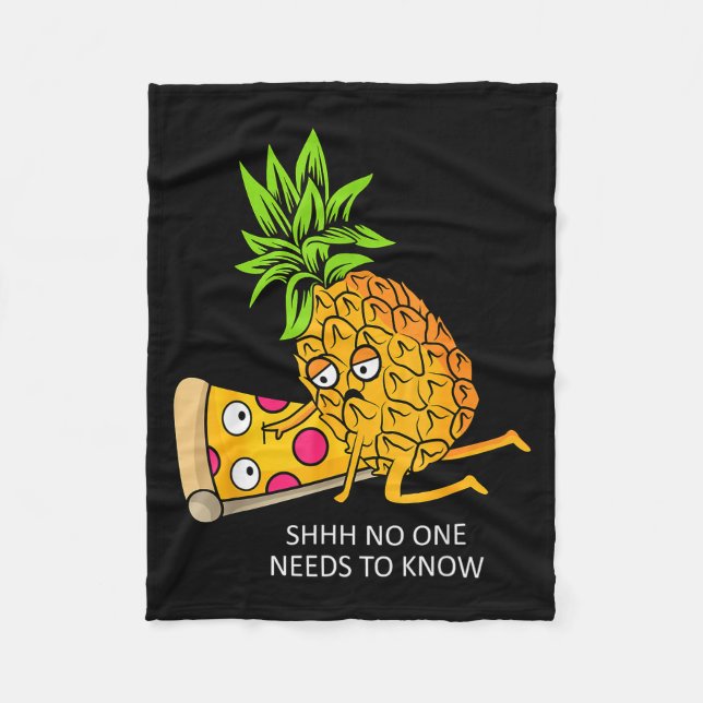 Ne Belongs On Zza Lover Funny Food Pun  Fleece Blanket (Front)