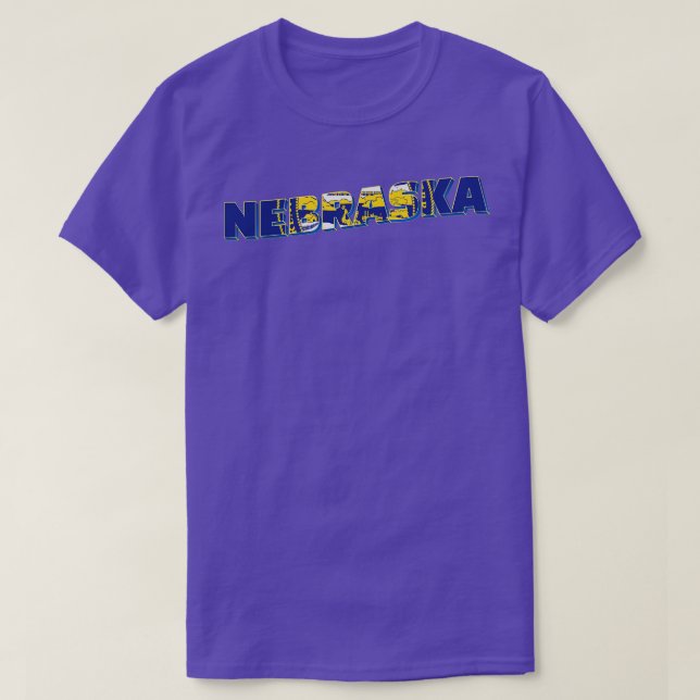Nebraska vintage style retro souvenir T-Shirt (Design Front)