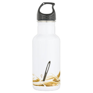 needle in a haystack 532 ml water bottle