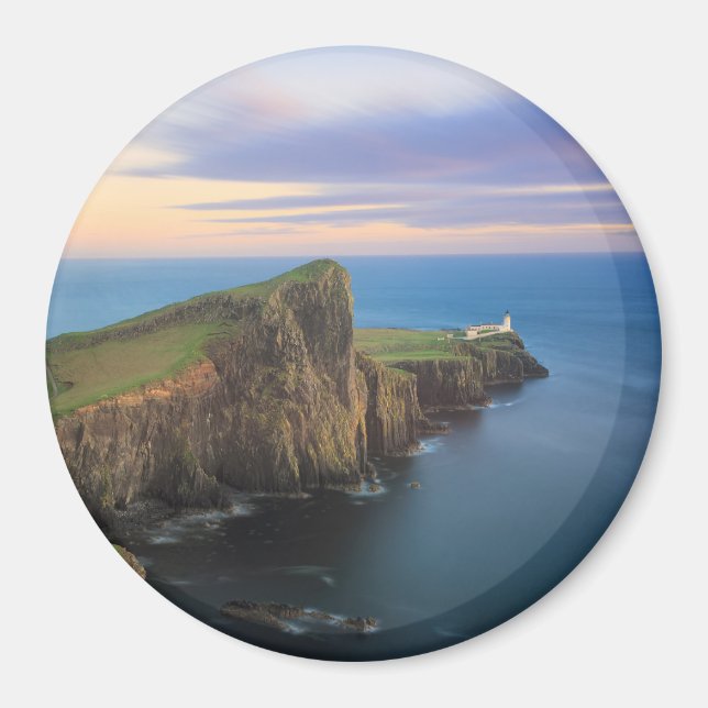 Neist point lighthouse on Skye at sunset Magnet (Front)