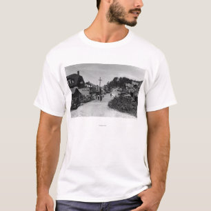 Nelscott, Oregon Town View Ocean Front Cottages T-Shirt