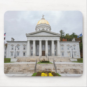 neoclassical state capitol building in montpelier mouse mat