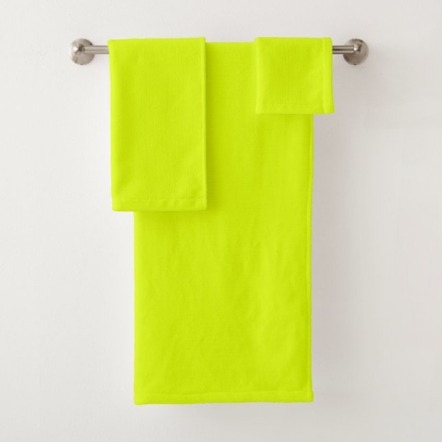 Neon Chartreuse Solid Colour | Classic Bath Towel Set (Insitu)