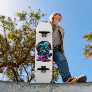Neon Skull Skateboard Art – Edgy Skater Design