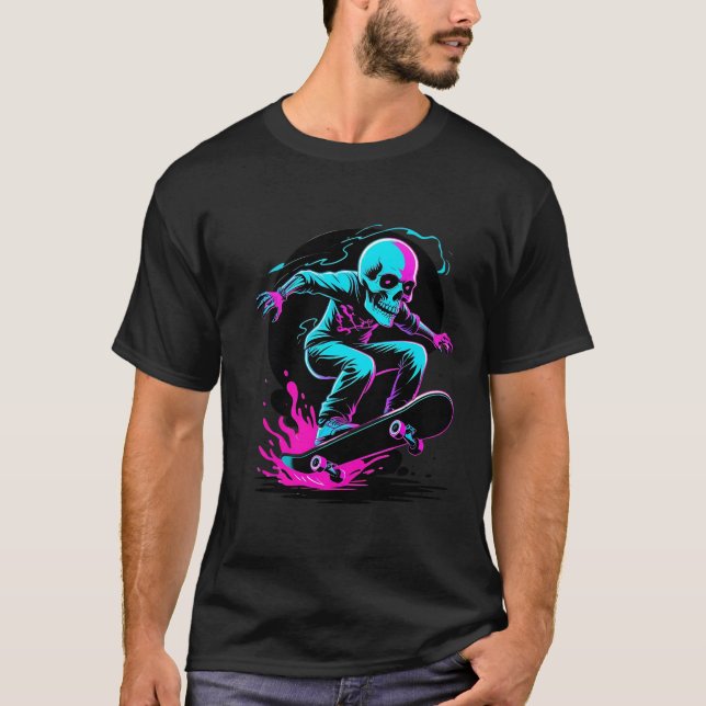 Neon Skull Skateboard Art – Edgy Skater Design T-Shirt (Front)