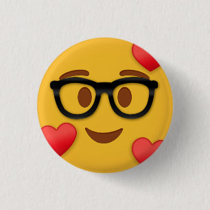 Nerd emoji with heart 3 cm round badge