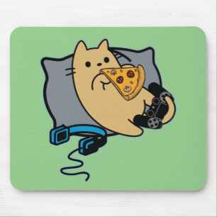 Nerdy Gamer Cat Eating Pizza Game Paused Mouse Mat