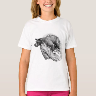 Nest & Gaze – Monochrome Style T-Shirt