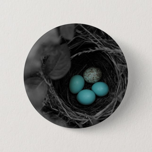 Nest parasitism 6 cm round badge (Front)